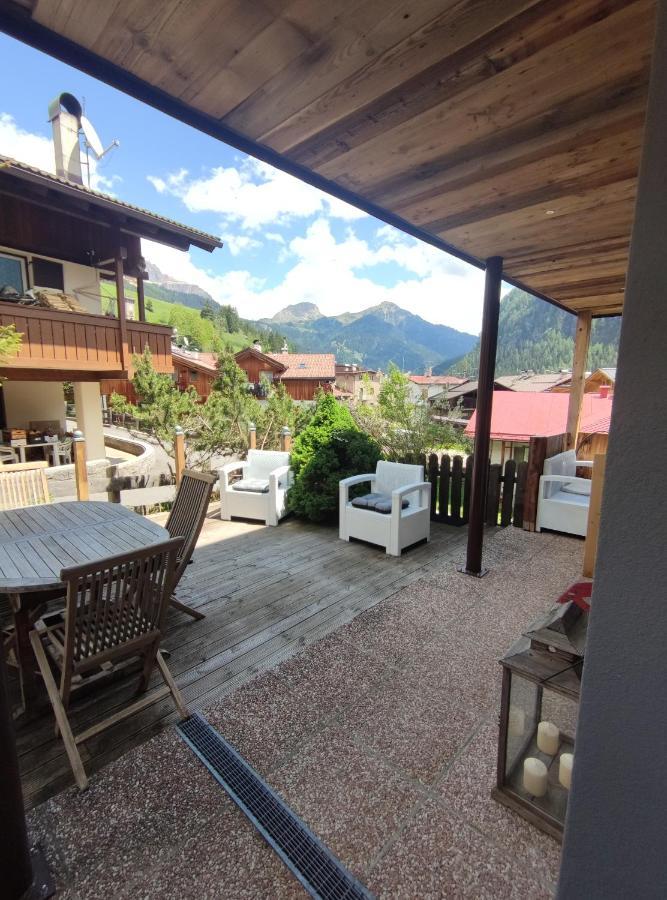 La Tana Dell'Orso Apartman Campitello di Fassa Kültér fotó